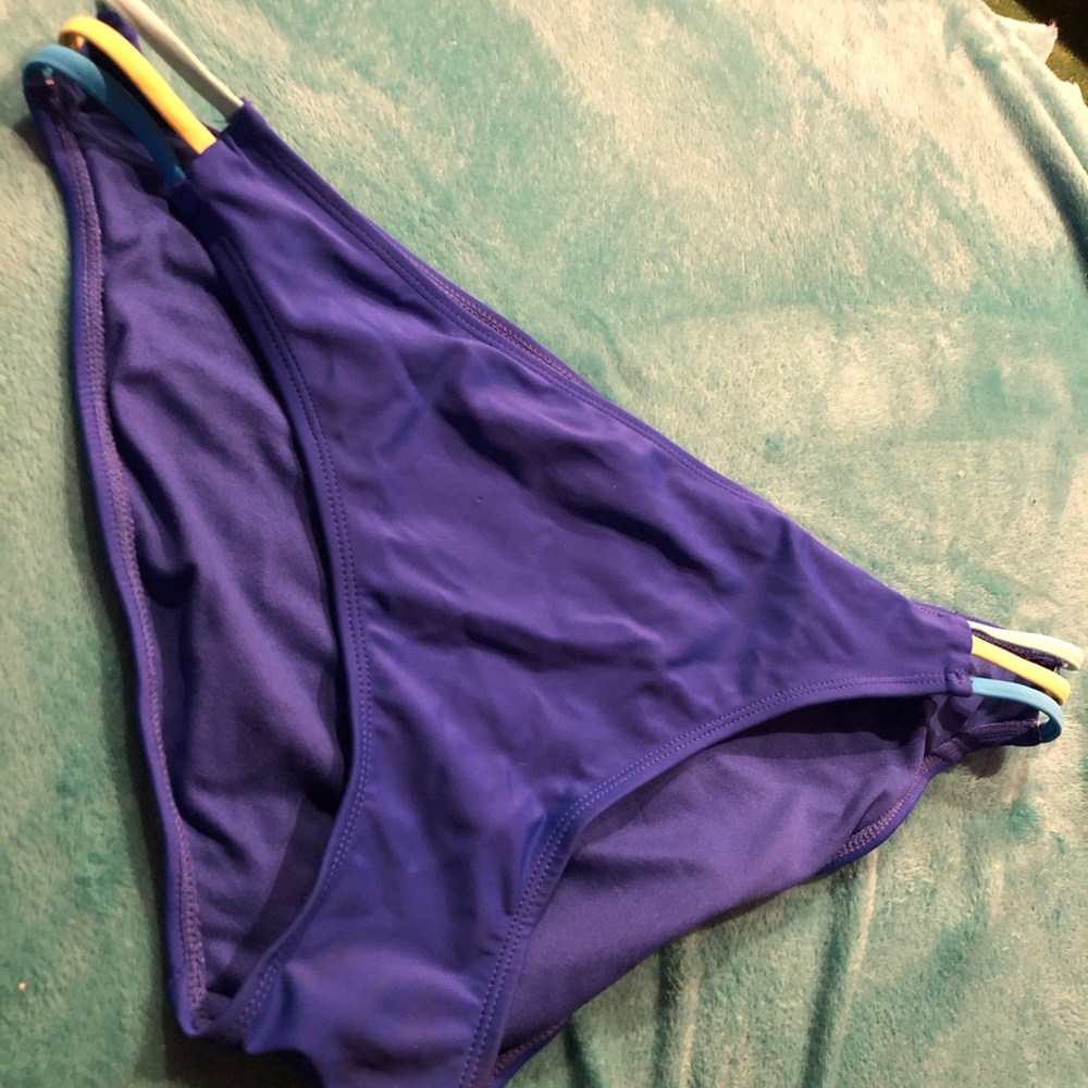 Bikini bottoms